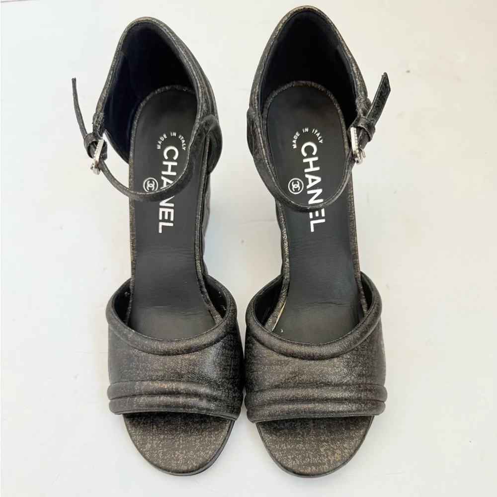Chanel Black Gold Fantasy Lambskin Leather Quilted Wedge Sandals EU 39.5